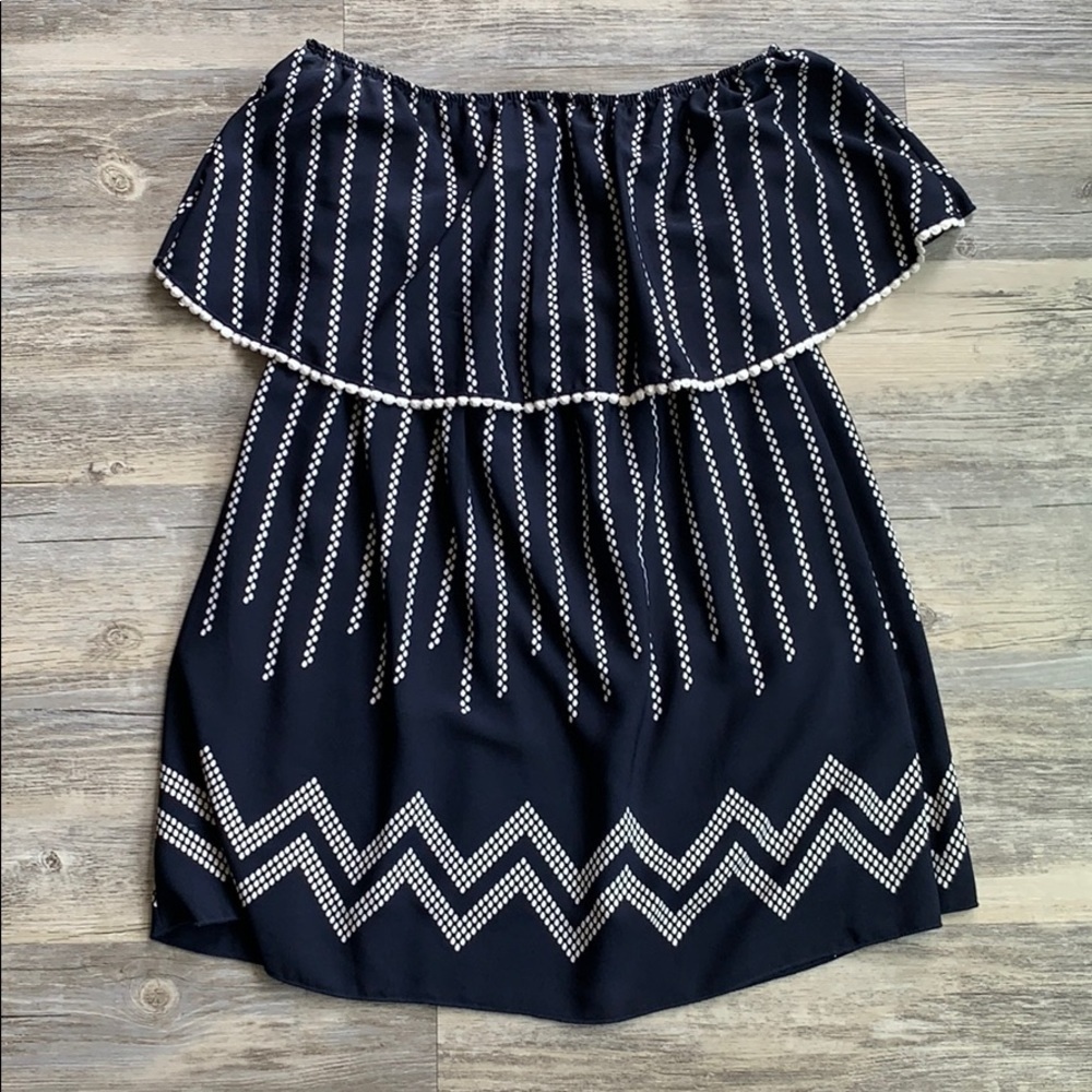 Women's Francesca’s Strapless Dress Medium